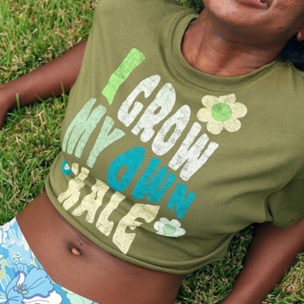 Offline by Aerie Green *I Grow My Own Kale* Cotton Cropped Tee Shirt Size XS